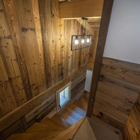 Pierre D Anatase Chalet