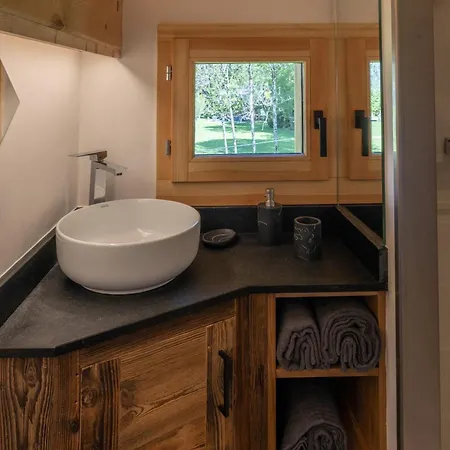 Pierre D Anatase Chalet